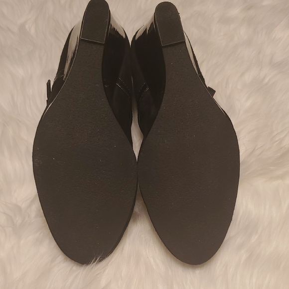 Anne Klein Iflex Tillinger Women's Black Wedge Bootie Size 10 - Picture 7 of 7
